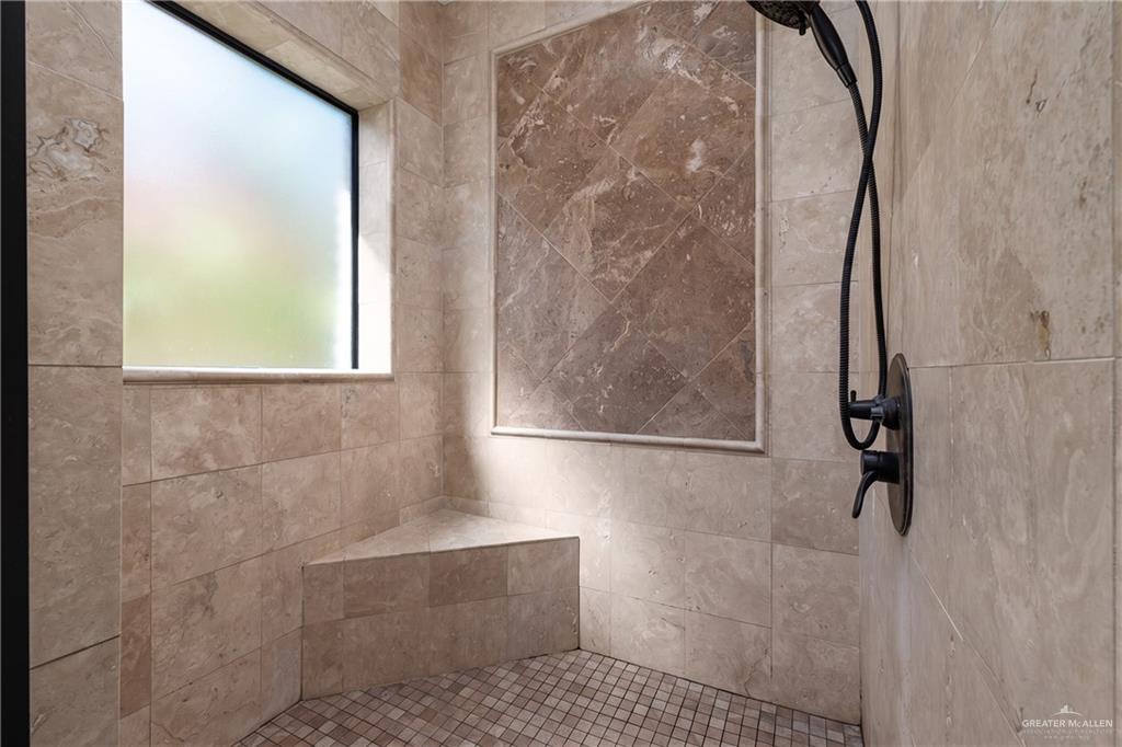 Photo 13 of 5715 3rd Lane