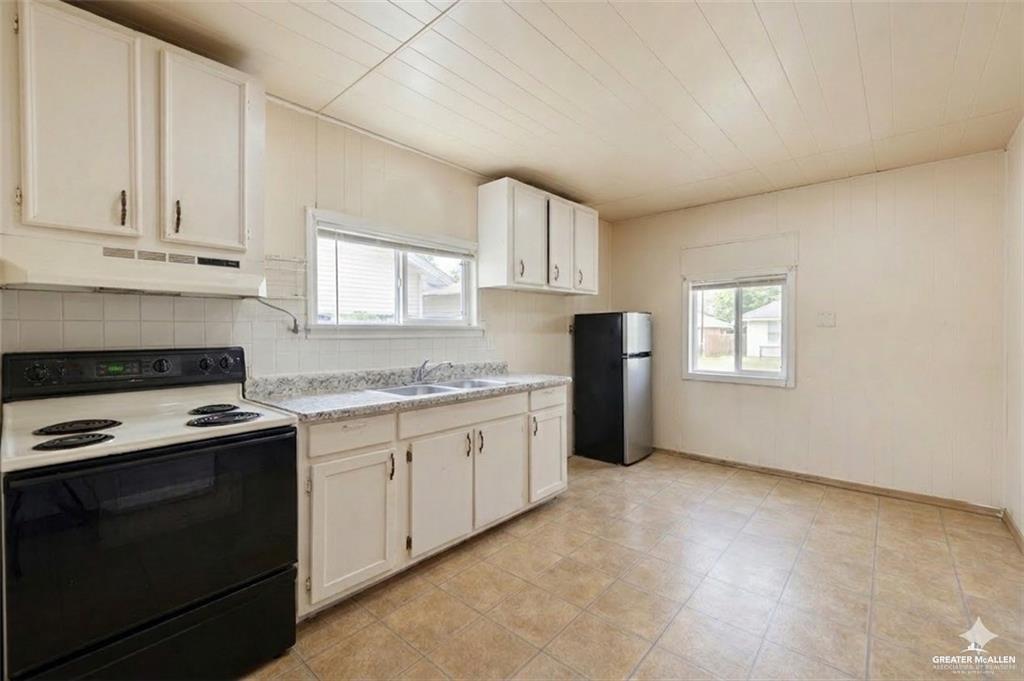 Photo 6 of 2708 Nannette Avenue