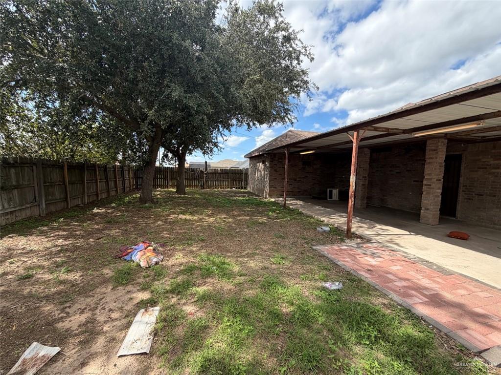 Photo 12 of 3326 Tulipan Avenue