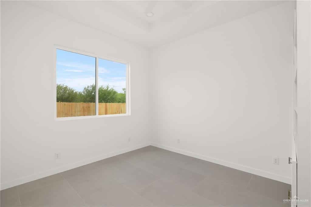 Photo 11 of 1033 Solaris Lane