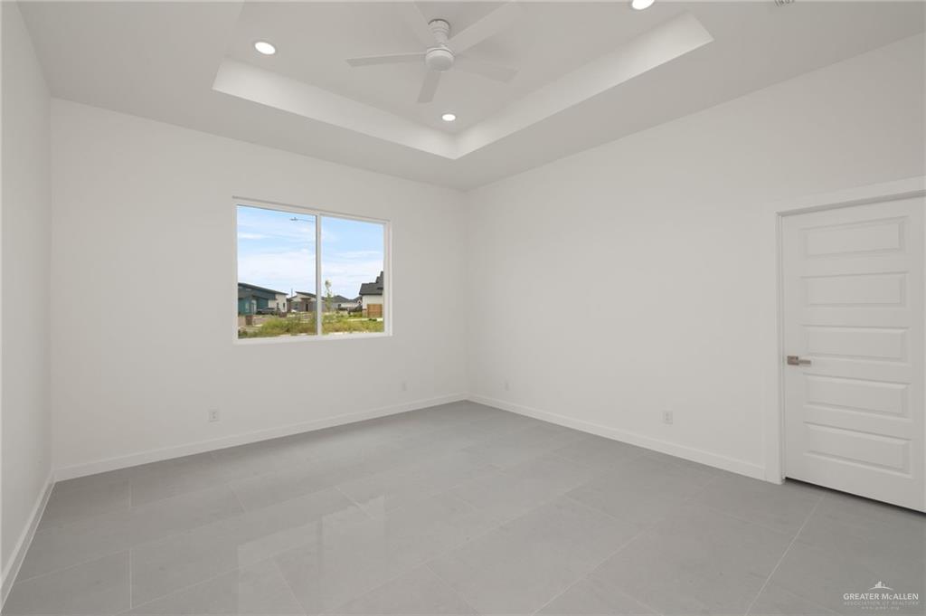 Photo 8 of 1033 Solaris Lane