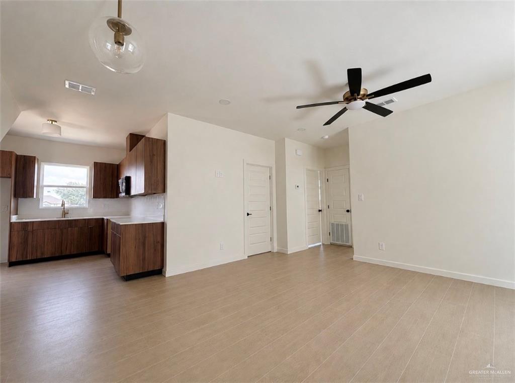 Photo 3 of 305 Laramie Drive #D