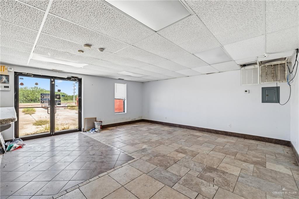 Photo 3 of 1326 Alton Boulevard