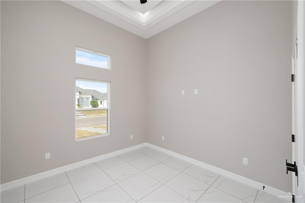 Photo 16 of 313 Seguin Street