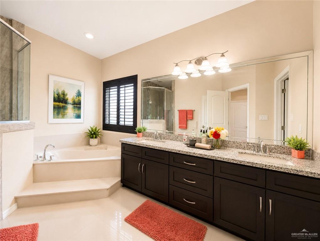 Photo 16 of 5425 San Diego Drive