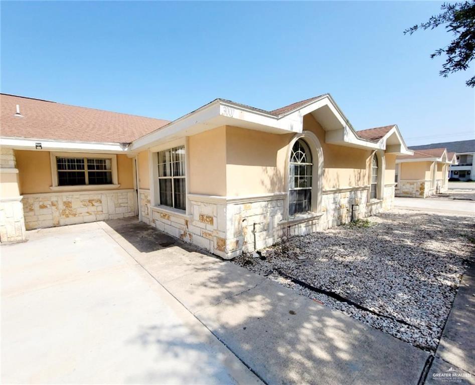 Photo 1 of 3001 Ashley Place #3005, Pharr
