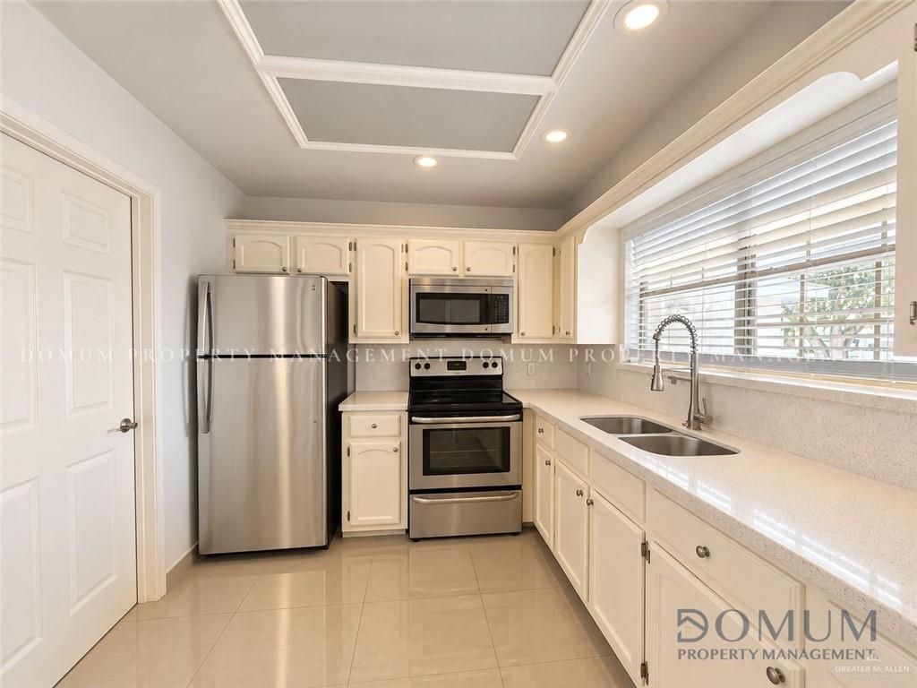 Photo 4 of 3001 Ashley Place #3005