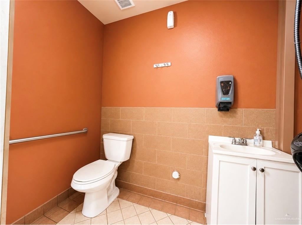 Photo 6 of 317 Dicker Drive