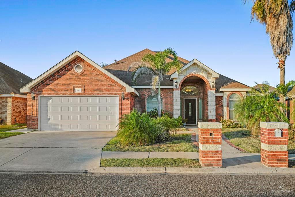 Photo 1 of 701 Arapaho Avenue, Pharr