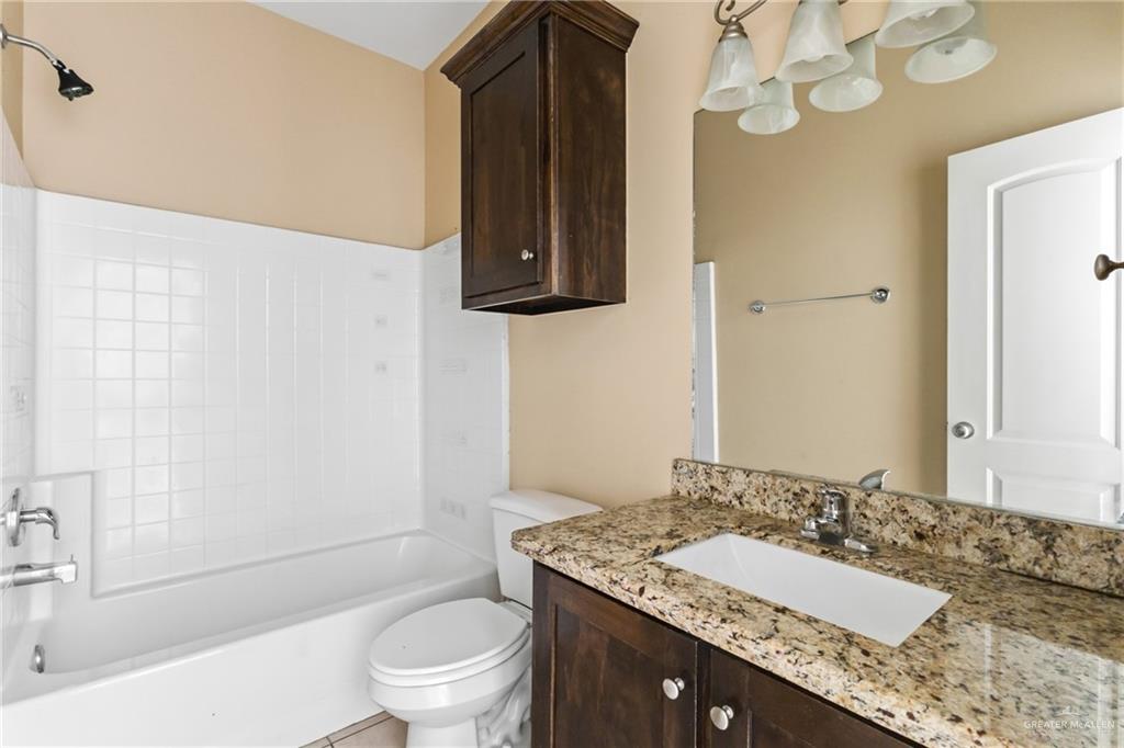 Photo 13 of 2805 Garfield Avenue