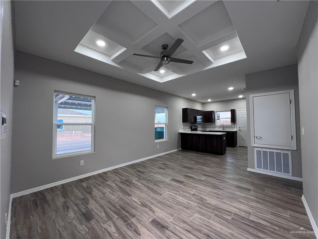 Photo 5 of 4104 Walnut Avenue #4