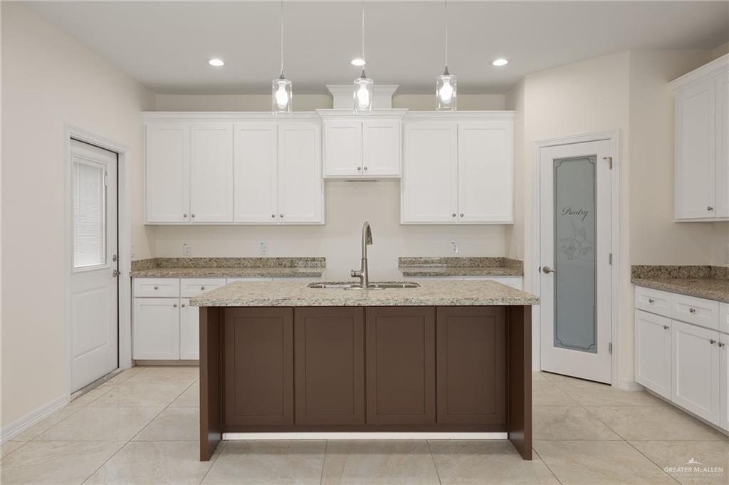 Photo 5 of 18010 Green Jay Drive
