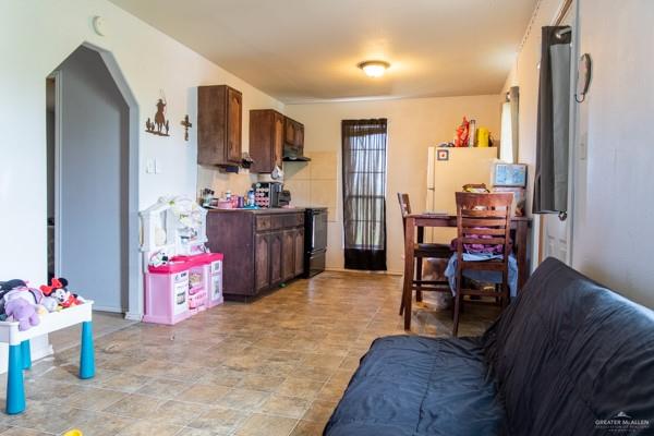 Photo 15 of 17976 Fm 1762