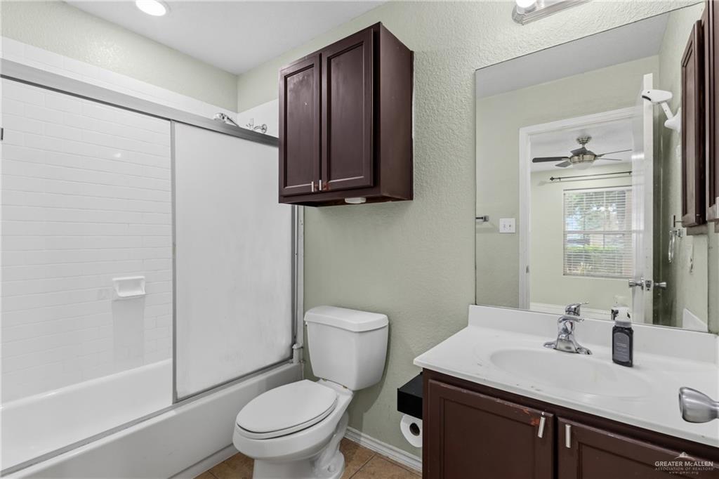 Photo 8 of 10712 30th Street