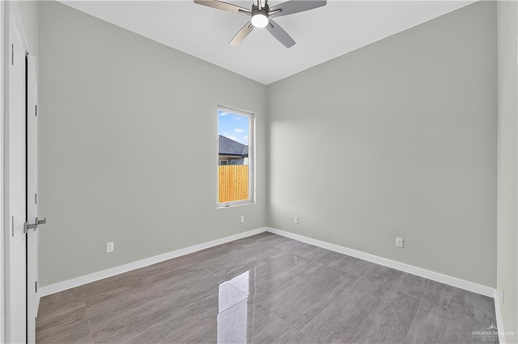 Photo 11 of 3201 Rabbit Run Avenue