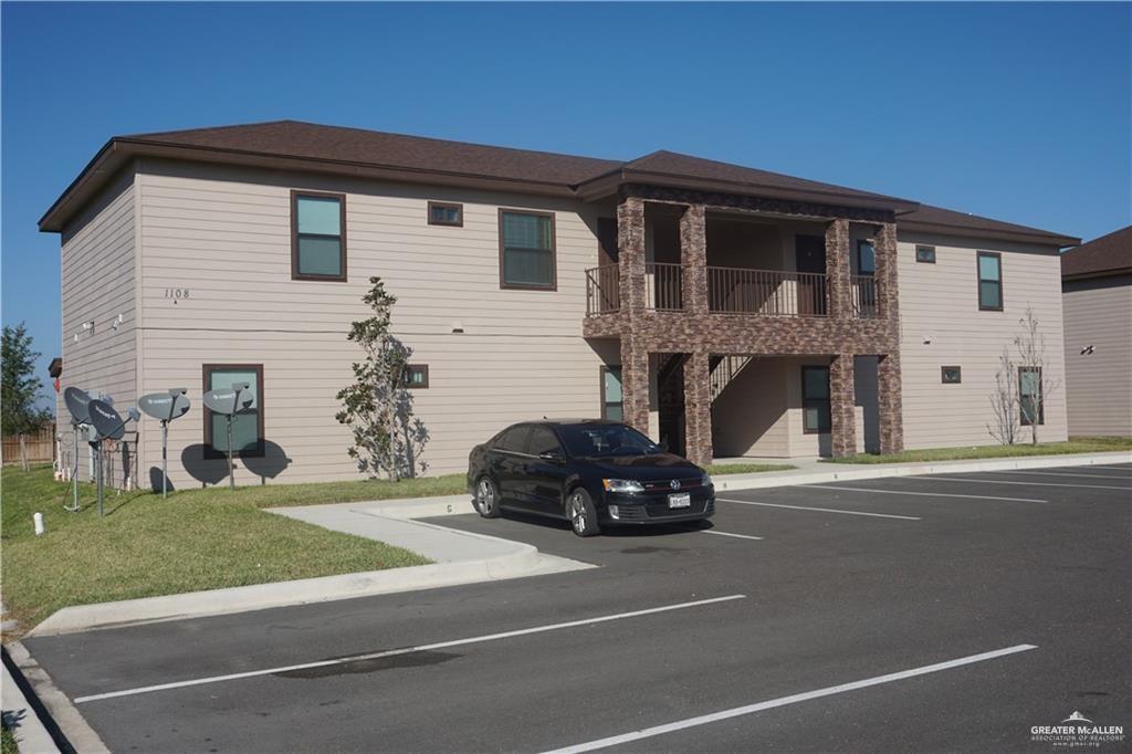 Photo 2 of 1108 Eisenhower Street #I