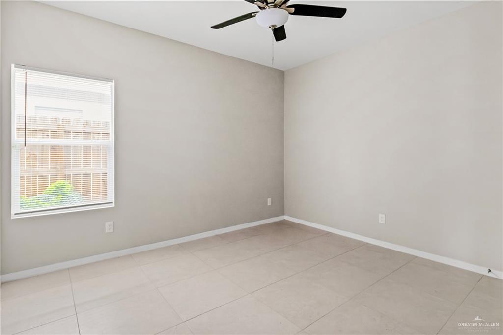 Photo 9 of 1405 Alta Vista Drive #1
