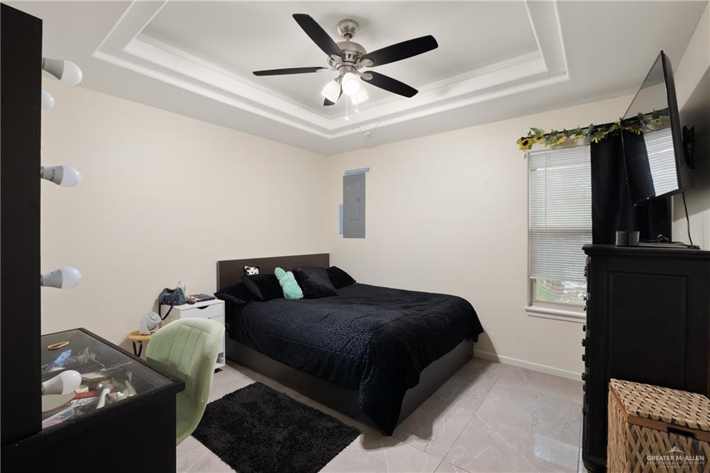 Photo 11 of 1407 Combes Avenue
