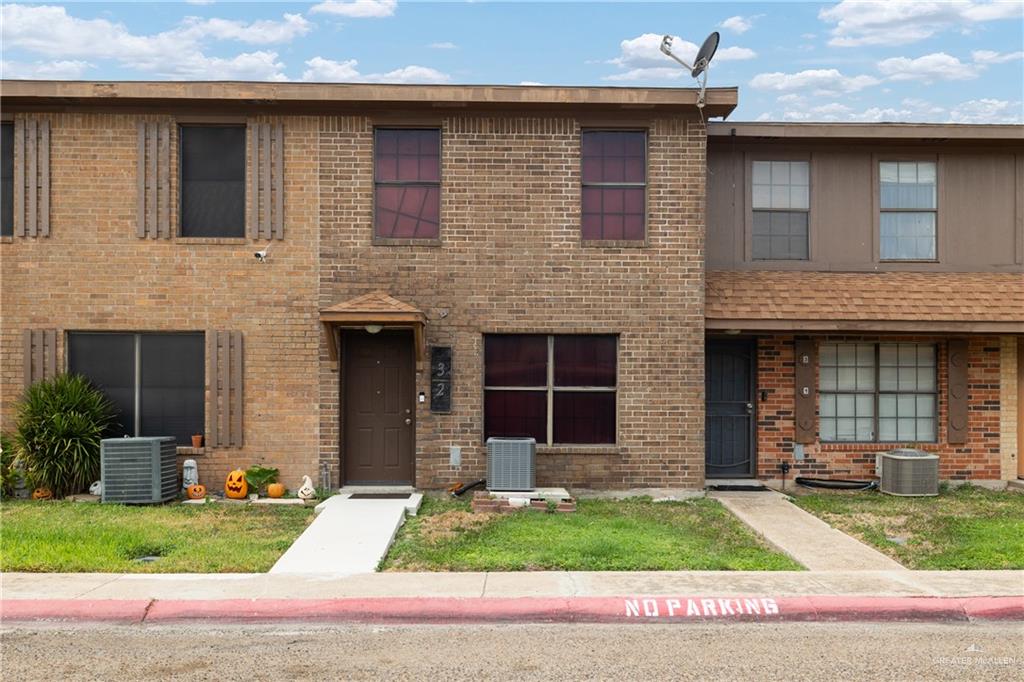 Photo 1 of 2201 Jackson Road #32E, Pharr