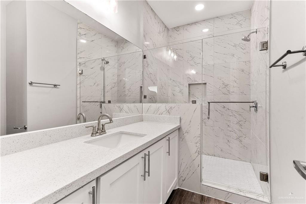 Photo 13 of 2409 Viviana Street #1