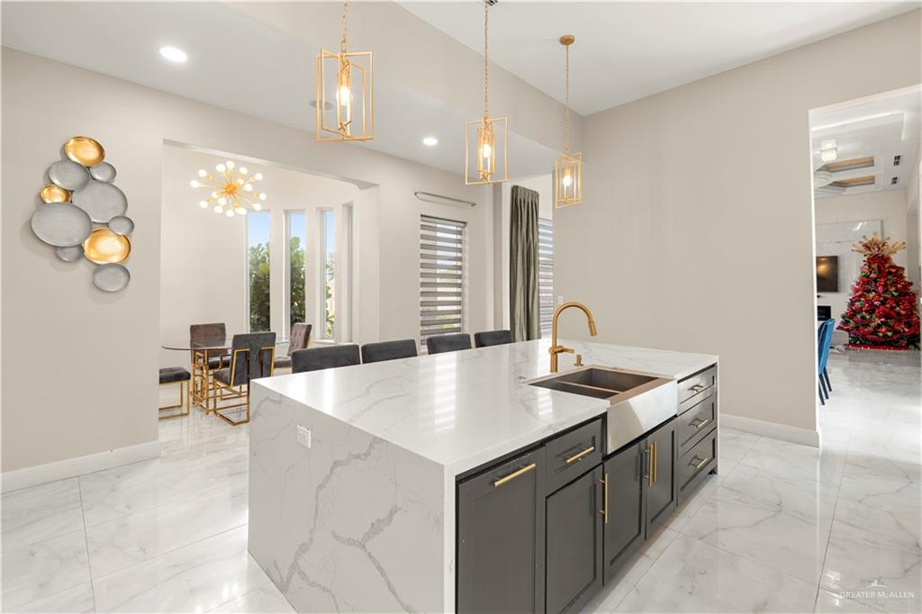 Photo 14 of 4023 Coconut Palm Drive