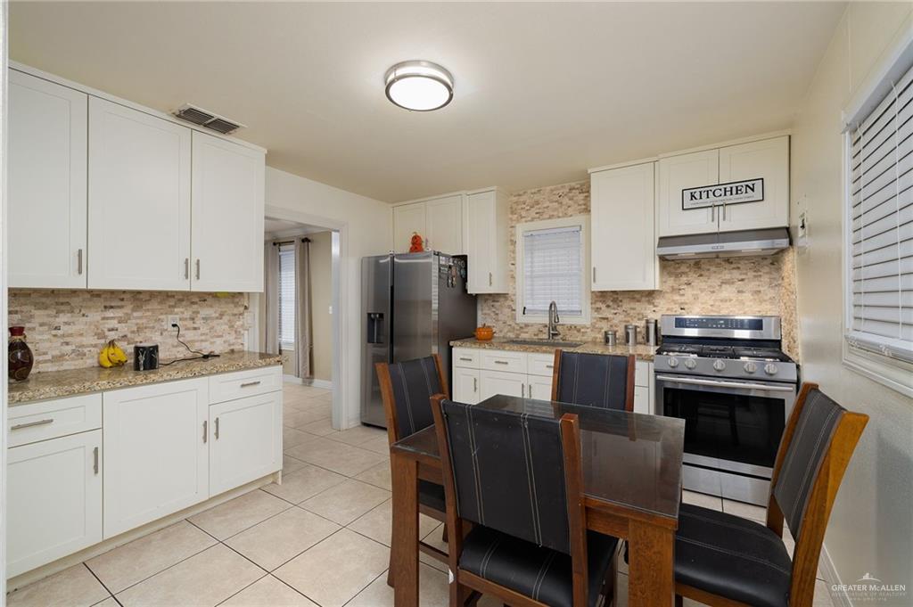Photo 6 of 1504 Garcia Street