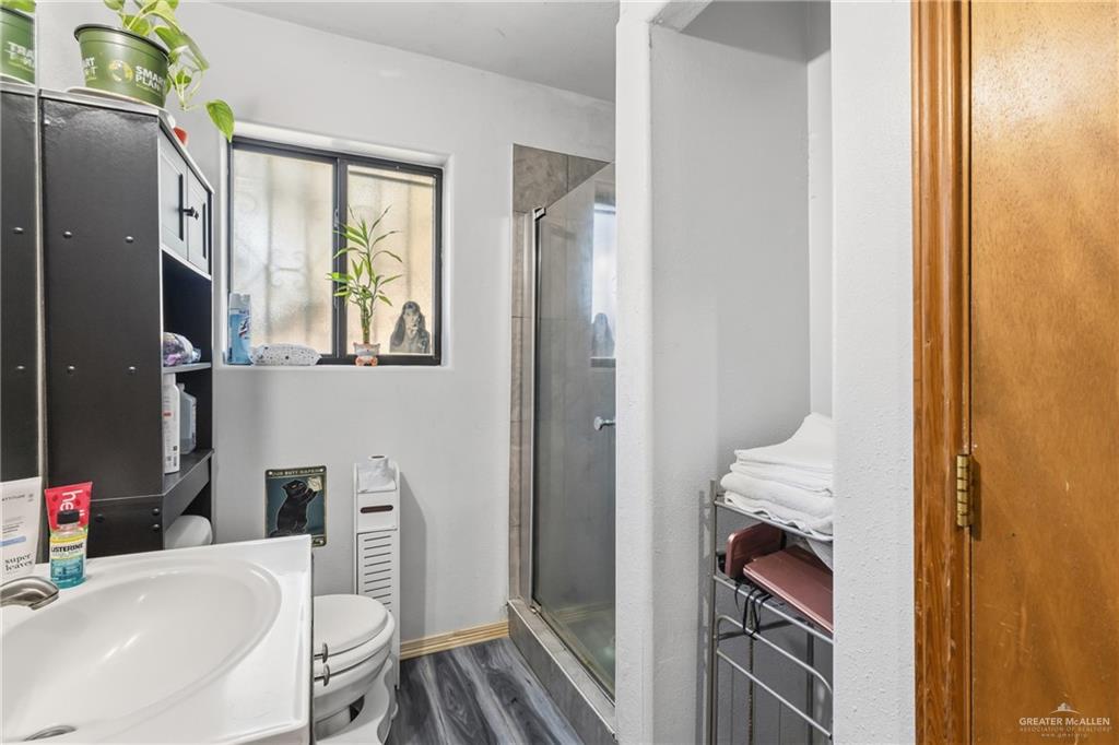 Photo 5 of 205 11th Street