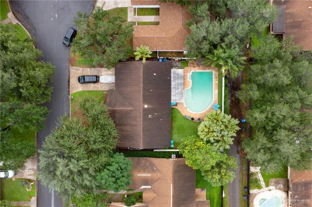 Photo 13 of 412 Kerria Avenue