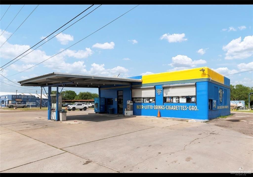 Photo 1 of 1013 7th Street, Raymondville
