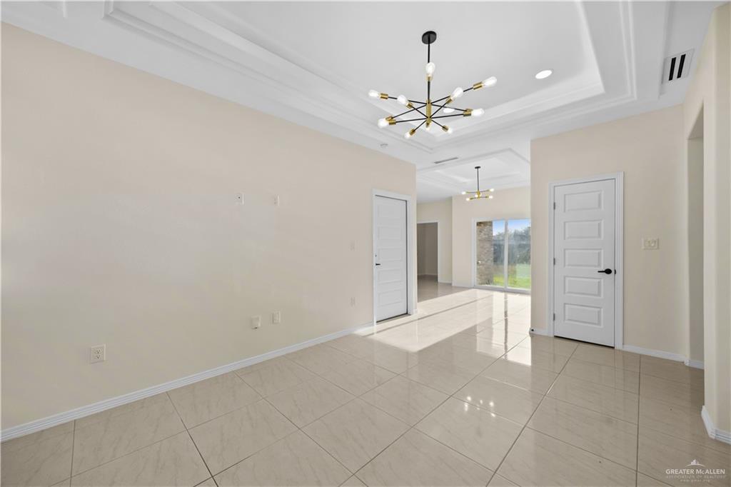 Photo 3 of 2308 San Pascual Street