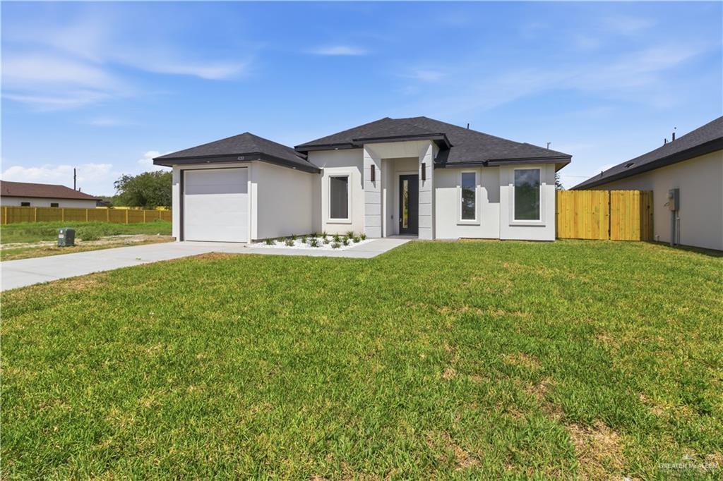 Photo 1 of 420 Freedom Way, Weslaco