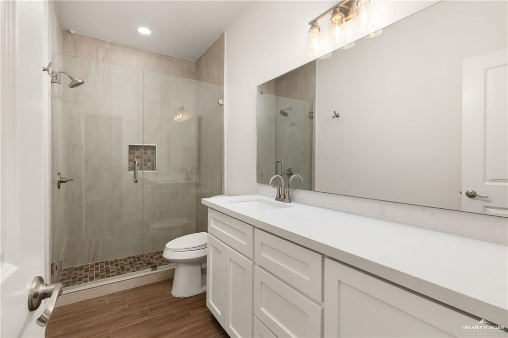 Photo 10 of 318 Merida Drive
