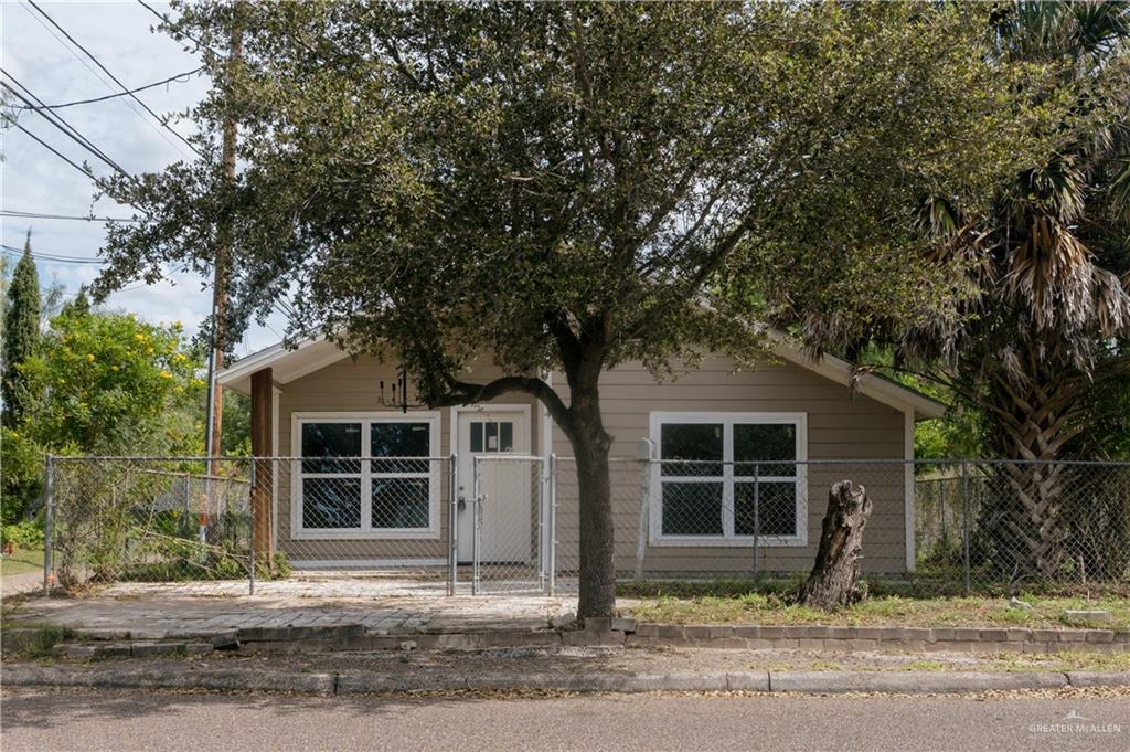 Photo 1 of 414 12th Avenue, Edinburg