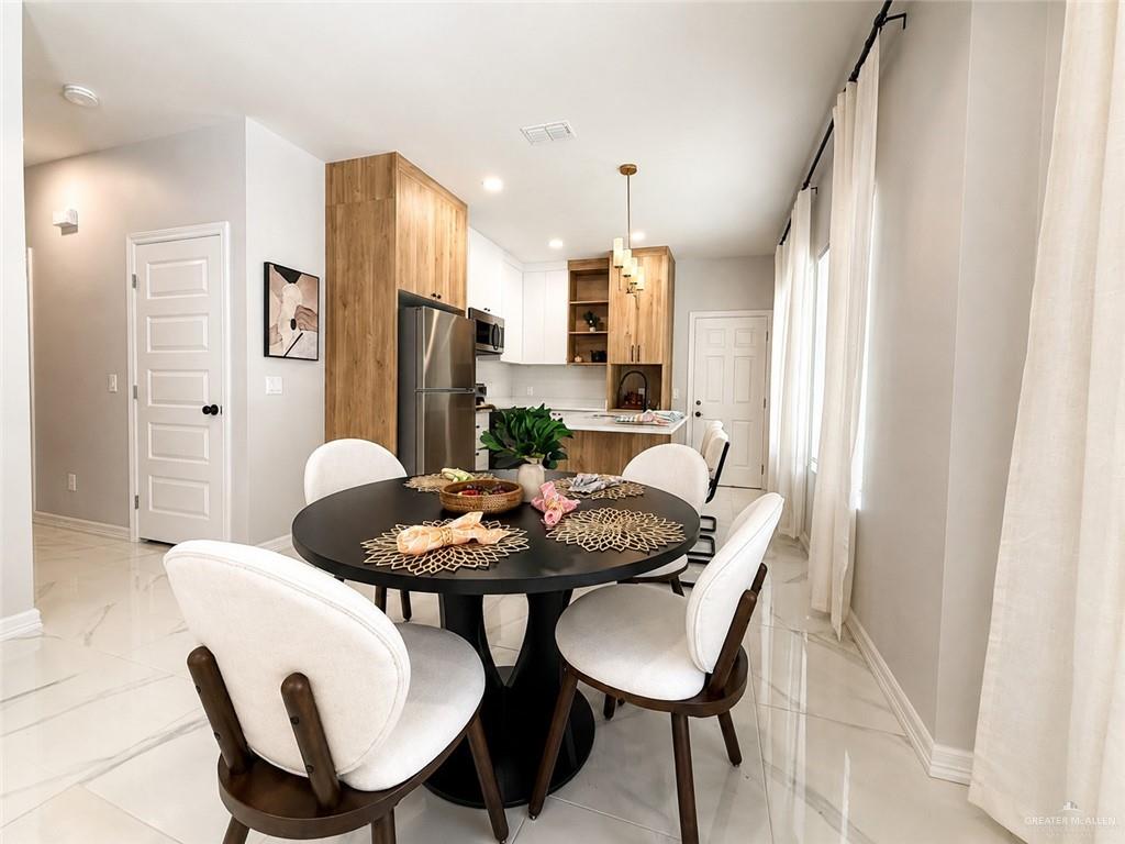 Photo 4 of 4217 Heron Avenue #21A