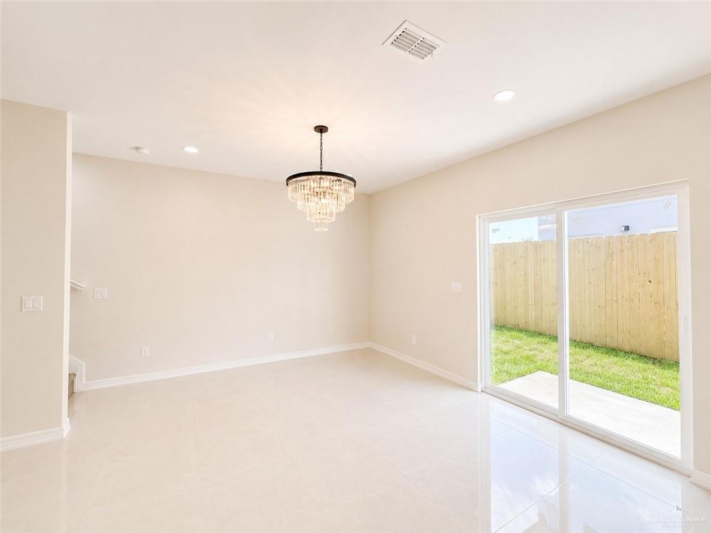 Photo 8 of 4213 Hummingbird Avenue #92