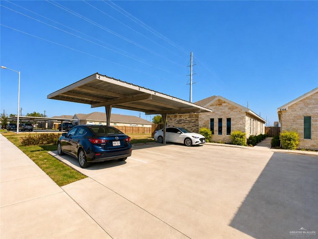 Photo 12 of 5106 Hiawatha Drive #4
