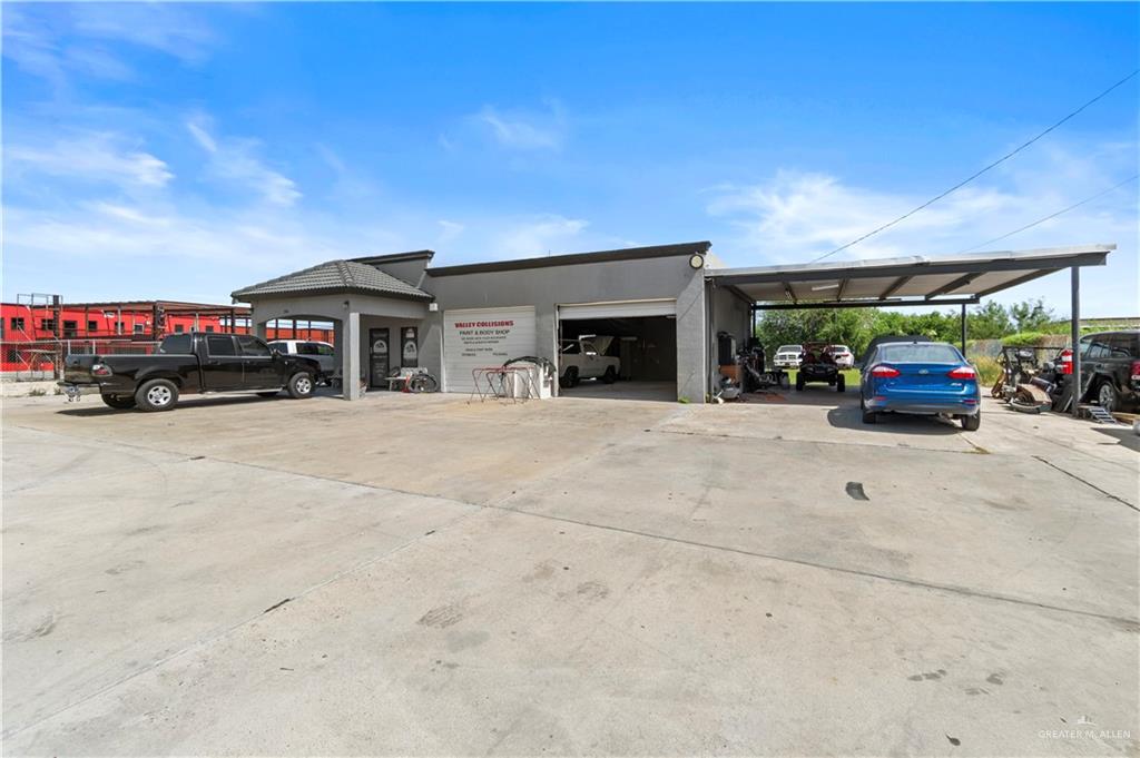 Photo 1 of 1501 Expressway 83, Penitas