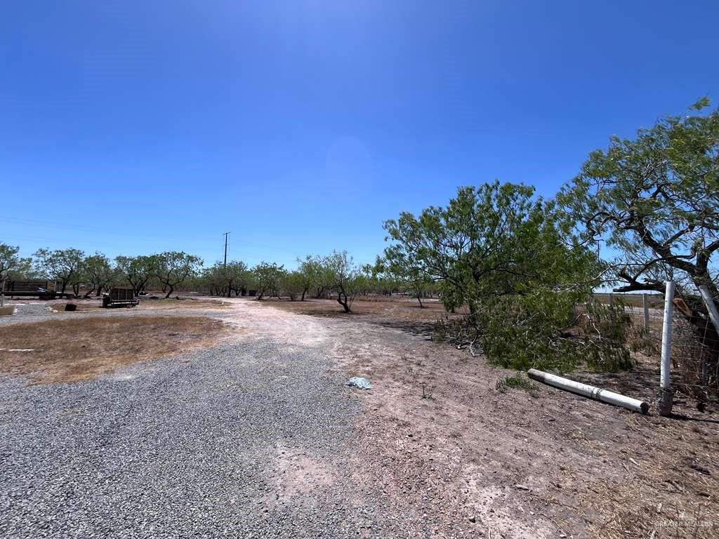 Photo 8 of 33607 Barlow Road