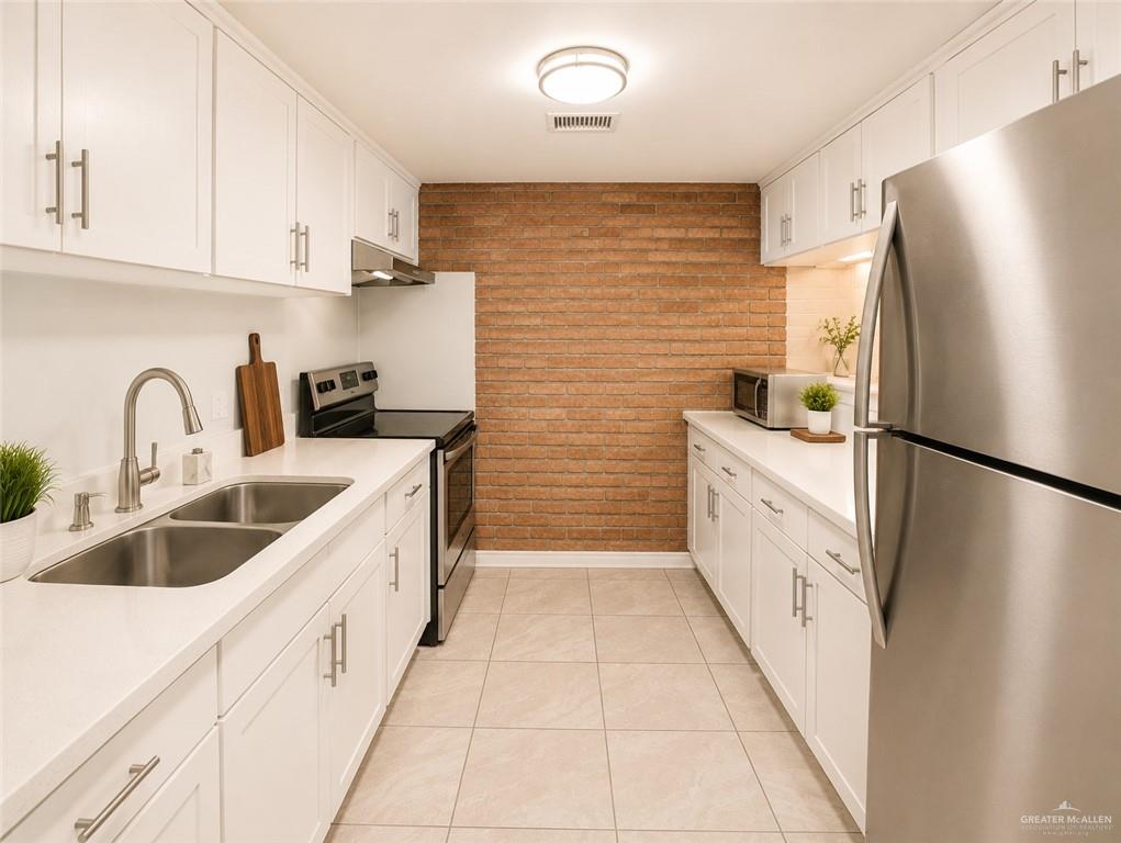 Photo 7 of 519 4th Avenue #C8