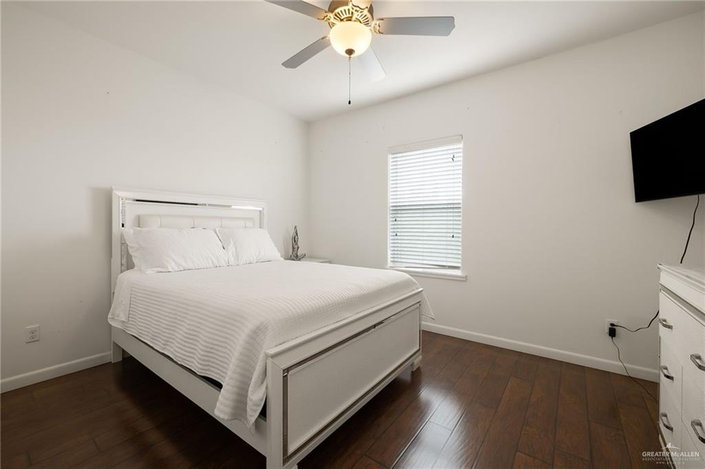Photo 18 of 1413 Keeton Avenue #20