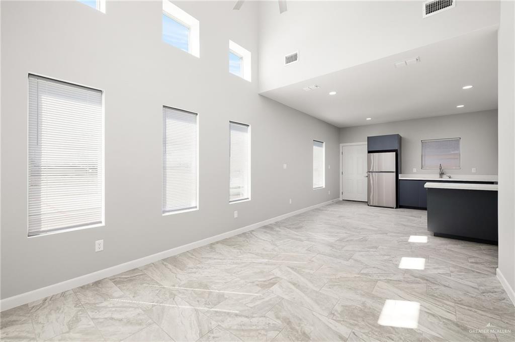 Photo 5 of 1004 Hidden Hills Street #A