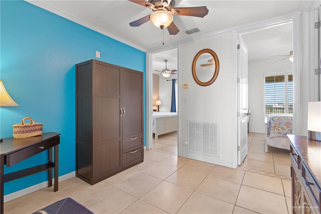 Photo 18 of 5909 Padre Boulevard #404