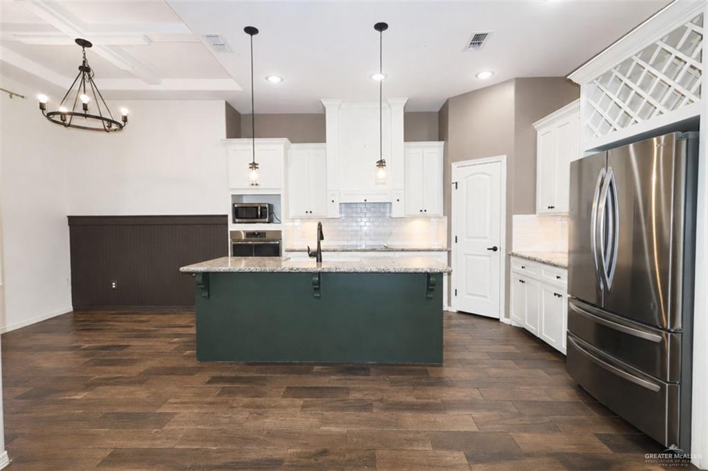 Photo 6 of 5305 Ginko Drive
