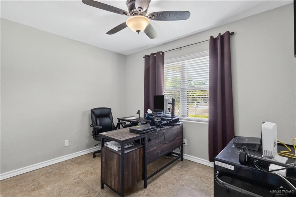 Photo 10 of 507 Paisano Lane
