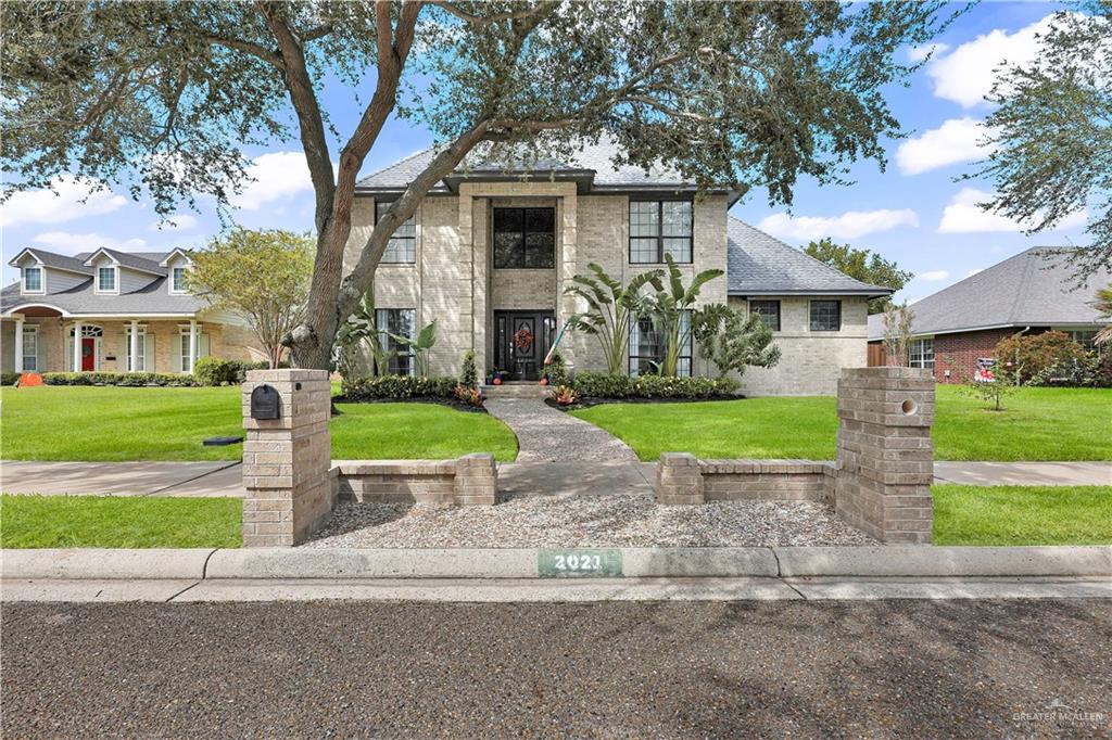 Single Family home at 2021 27th Street, Mission, Texas