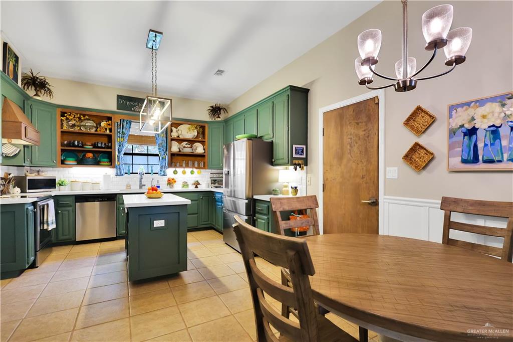 Photo 8 of 2021 27th Street