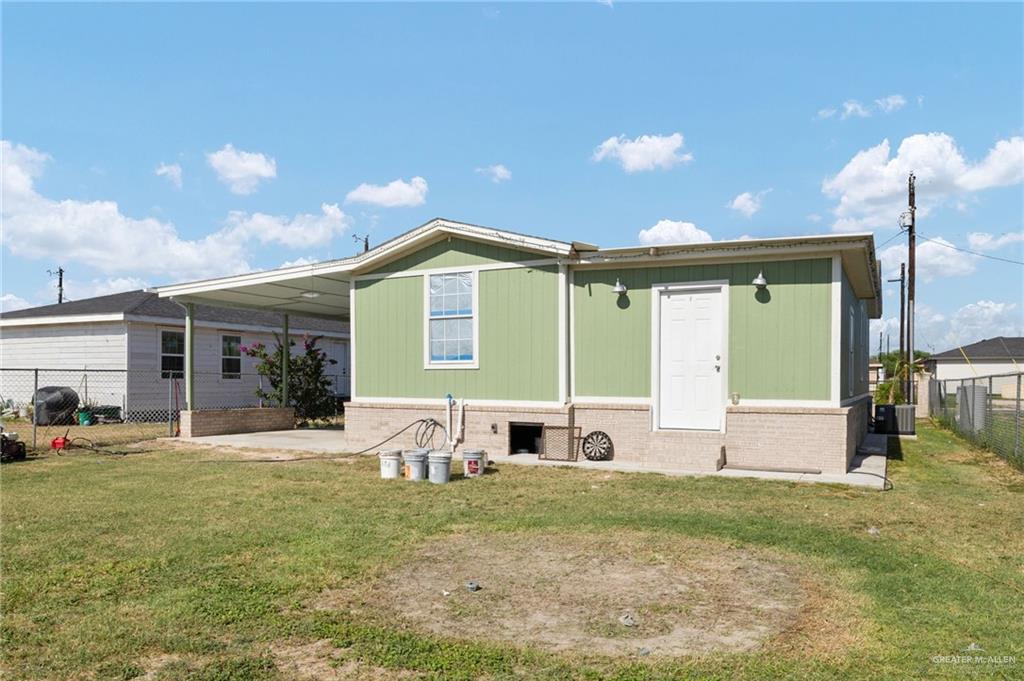 Photo 14 of 1706 La Marina Drive