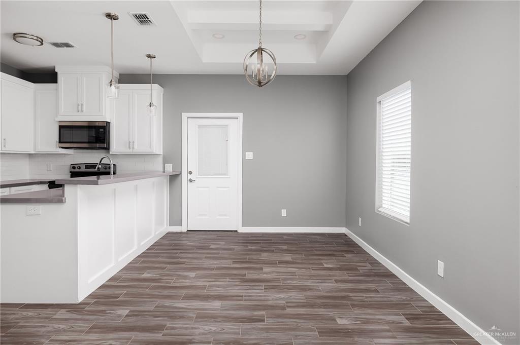 Photo 5 of 117 Lauryn Drive