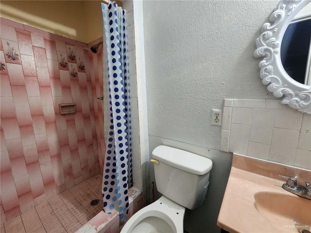 Photo 19 of 605 8th Street
