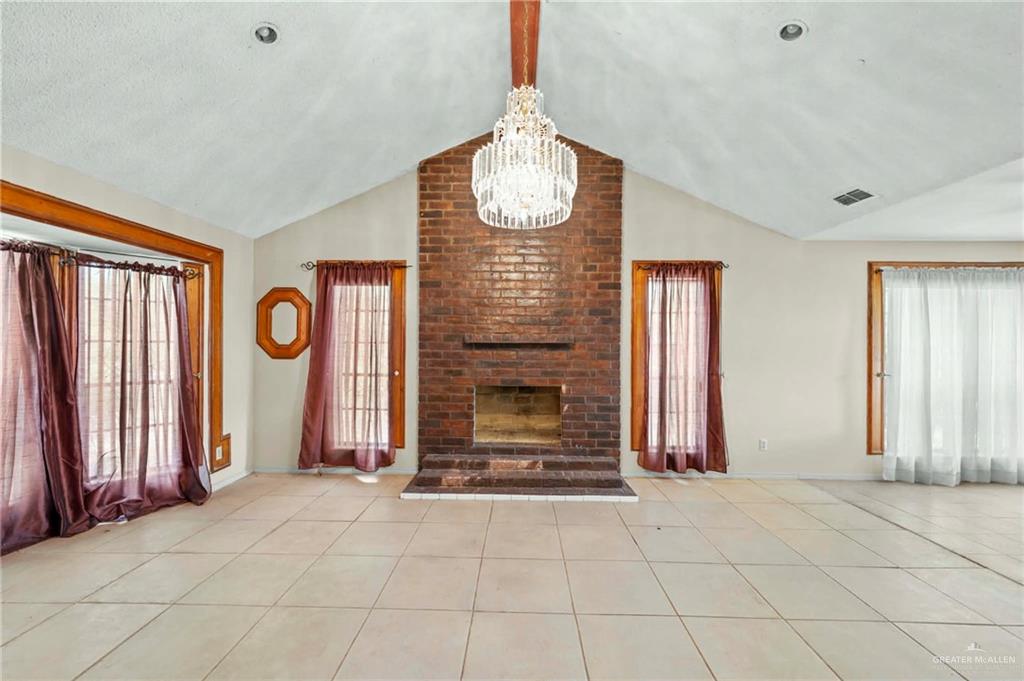 Photo 6 of 605 8th Street